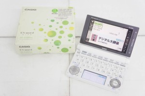 【中古】CASIOカシオ EX-wordエクスワード 電子辞書 XD-D3800 120コンテンツ収録 中学生モデル