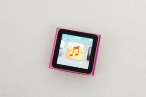 【中古】Appleアップル 第6世代 iPod nano 8GB ピンク MC692J