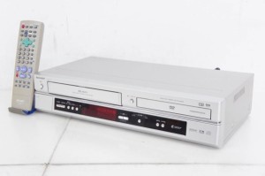 【中古】SHARPシャープ VTR一体型DVDビデオプレーヤー DVDプレーヤー一体型VHSビデオデッキ DV-NC750