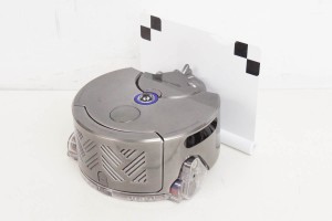 【中古】Dysonダイソン ロボット掃除機 dyson 360 eye RB01NB 充電式掃除機