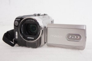 【中古】JVC Victorビクター エブリオEverio ビデオカメラ GZ-MG575-S 40GB内蔵メモリー 