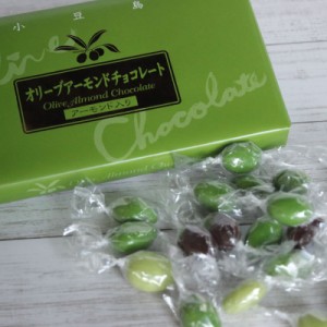 オリーブ アーモンドチョコレート　　