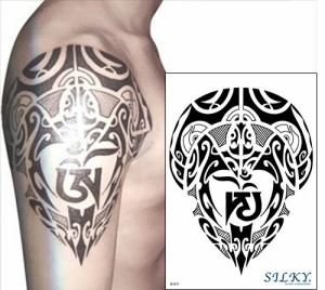 Q 貼るTATOO！【古代文様風2】防水防汗で長持ち！日本未発売デザイン タトゥーシール 大きい サイズ（メール便配送）トライバルタトゥー