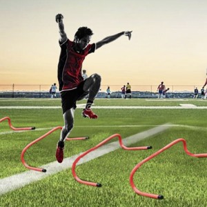 【在庫限り】トレーニング ミニハードル 30cm 5本セット ランニング 練習 トレーニング用品 フィジカル 体力 筋力 強化 サッカー フット