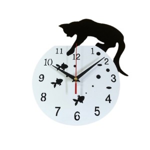 黒猫(ホワイトorメタリックレッドorゴールド)壁掛け時計　壁時計　ウォールクロック　おしゃれ　インテリア　子猫　金魚
