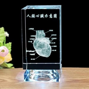 置物 クリスタル 心臓 レーザー 彫り 3D オブジェ インテリア クリスタルアート イルミネーション LED台座 ライトアップ 照明 玄関 卓上 