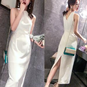 パーティドレス 結婚式 同窓会 二次会 ワンピース ロング 代 30代 白 かっこいい お呼ばれ ホルターネック ノースリーブ タイトの通販はau Wowma ワウマ La Vie En Rose 商品ロットナンバー