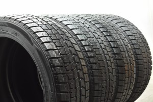 中古 スタッドレス タイヤ 4本セット 225/45R18 91Q スタッドレスタイヤのみ 【 ダンロップ 製 ウィンターマックス WM02】