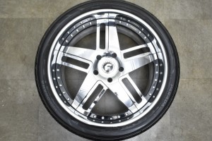 中古タイヤホイール 1本セット 24インチ 10J +32（実測値） PCD 150 295/35R24 110V フォージアート 製ホイール【 ヨコハマ 製 タイヤ付