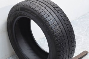 【中古】スタッドレスタイヤ1本セット 17インチ 235/55R17 103T ミシュラン【スタッドレスタイヤのみ】【K17644】