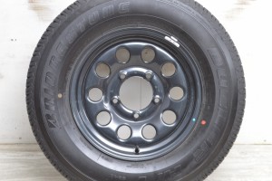 中古タイヤホイール 1本セット 15インチ 5.5JJ +5 PCD 139.7 195/80R15 96S スズキ純正 ホイール【 ブリヂストン 製 タイヤ付き】