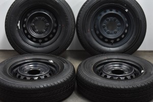 中古タイヤホイール 4本セット 15インチ 5.5J +45 PCD 139.7 195/80R15 107/105L LT ニッサン純正 ホイール【 ヨコハマ 製 タイヤ付き】