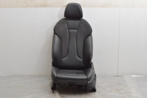 中古 アウディ 8V S3 純正 フロント シート 助手席側 左側 1点 5Q4881105F 電動 レザー 白ステッチ