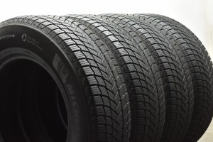 中古 スタッドレス タイヤ 4本セット 255/70R18  スタッドレスタイヤのみ 【 ミシュラン 製 X-ICE SNOW SUV】