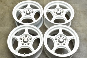 中古ホイール 4本セット 15インチ 7JJ +42 PCD 114.3 5GIGEN FN01R-C  シビック インテグラ インスパイア シルビア 180SX スイフトスポー