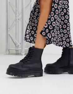 ドクターマーチン レディース ブーツ・レインブーツ シューズ Dr Martens Jadon chunky boots in vegan black Black