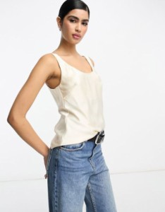 エイソス レディース シャツ トップス ASOS DESIGN scoop neck cami in satin in Cream Cream