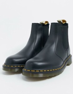 ドクターマーチン メンズ ブーツ・レインブーツ シューズ Dr Martens 2976 vegan Chelsea boots in black Black