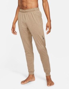 ナイキ メンズ カジュアルパンツ ボトムス Nike Yoga Dri-FIT cuffed sweatpants in sand - CREAM Sand