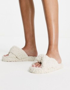 エイソス レディース サンダル シューズ ASOS DESIGN Zeve twist slide slippers in cream sherpa Cream fleece