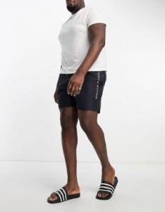 トミー ヒルフィガー メンズ ハーフパンツ・ショーツ 水着 Tommy Hilfiger Big & Tall original medium drawstring swim shorts in navy