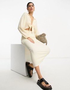 エイソス レディース ワンピース トップス ASOS DESIGN long sleeve tie front midi dress in cream CREAM