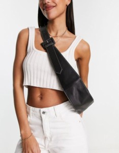 エイソス レディース ハンドバッグ バッグ ASOS DESIGN leather curved base crossbody sling bag with contrast stitch in black Black