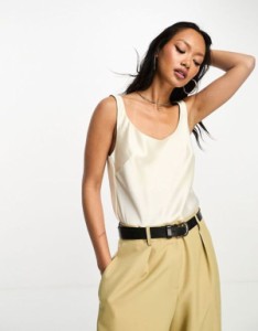 エイソス レディース シャツ トップス ASOS DESIGN scoop neck cami in satin in Cream CREAM