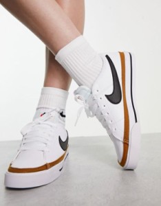 ナイキ レディース スニーカー シューズ Nike Court Legacy sneakers in white WHITE