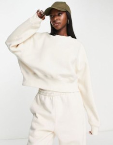 アディダス レディース パーカー・スウェット アウター adidas Originals Essential sweatshirt in cream CREAM