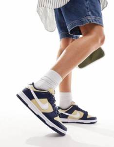 ナイキ レディース スニーカー シューズ Nike Dunk Low NN sneakers in navy NAVY