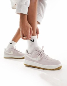 ナイキ レディース スニーカー シューズ Nike Air Force 1 NN sneakers in violet Violet