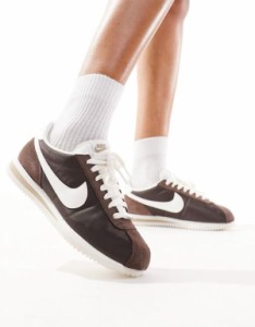 ナイキ レディース スニーカー シューズ Nike Cortez TXT sneakers in brown BROWN