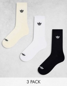 アディダス メンズ 靴下 アンダーウェア adidas Originals Trefoil 2.0 Crew 3-Pack socks in multi Multi