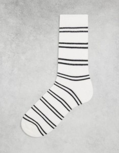 エイソス メンズ 靴下 アンダーウェア ASOS DESIGN striped sock in white and navy White/navy