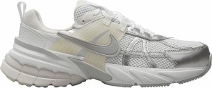 ナイキ レディース スニーカー シューズ Nike Women's V2K Run Shoes Grey/Silver