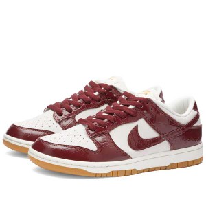 ナイキ レディース スニーカー シューズ Nike W DUNK LOW LX Phantom, Team Red & Sail