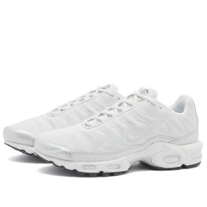 ナイキ レディース スニーカー シューズ Nike W AIR MAX PLUS NH Platinum Tint, Dark Smoke Grey & White