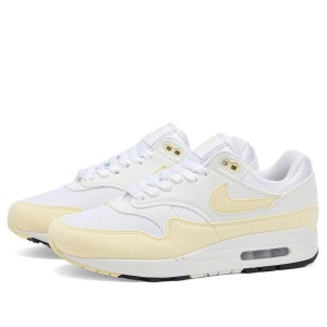 ナイキ レディース スニーカー シューズ Nike W Air Max 1 Alabaster, White & Black