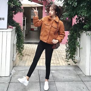 トレンドのボアジャケット レディース モノトーン ショート丈 流行 プチプラ カジュアル 冬コーデ B 196の通販はau Wowma ワウマ Idear 商品ロットナンバー