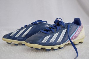 【中古品】アディダス(adidas) F10 TRX HG ジュニア サイズ21.0cm (ネイビーピンク) サッカースパイク