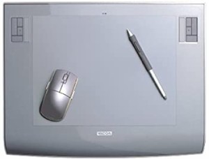 【中古品】WACOM Intuos3 A4サイズ クリスタルグレー PTZ-930/G0(中古品)