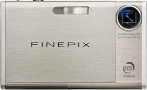 【中古品】FUJIFILM FinePix Z2 シルバー 500万画素(中古品)