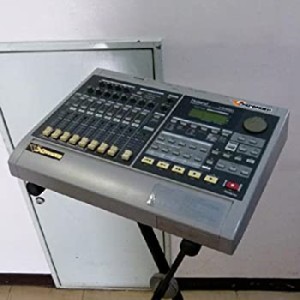 【中古品】ROLAND VS-880(中古品)