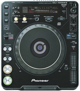 Pioneer CDJシリーズ プロフェッショナルCDプレーヤー ブラック CDJ-1000MK(中古品)