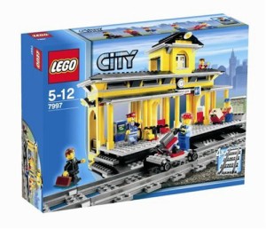 LEGO 7997　Train Station （トレイン　ステーション）(中古品)
