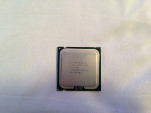 Intel CPU Core 2?Quad q6600?2.4?GHz fsb1066mhz 8?M lga775トレイ(中古品)