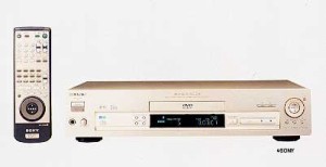 SONY DVP-S501D 5.1chドルビーデジタルデコーダー内蔵 ＣＤ／ビデオＣＤ／ (中古品)