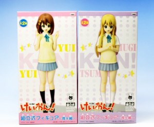 けいおん！ K−ON！ 組立式フィギュア 唯＆紬 制服 高校 音楽 ギター ドラ (中古品)