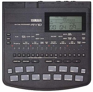 YAMAHA ヤマハ　RY10 ドラムマシン DRUM MACHINE(中古品)